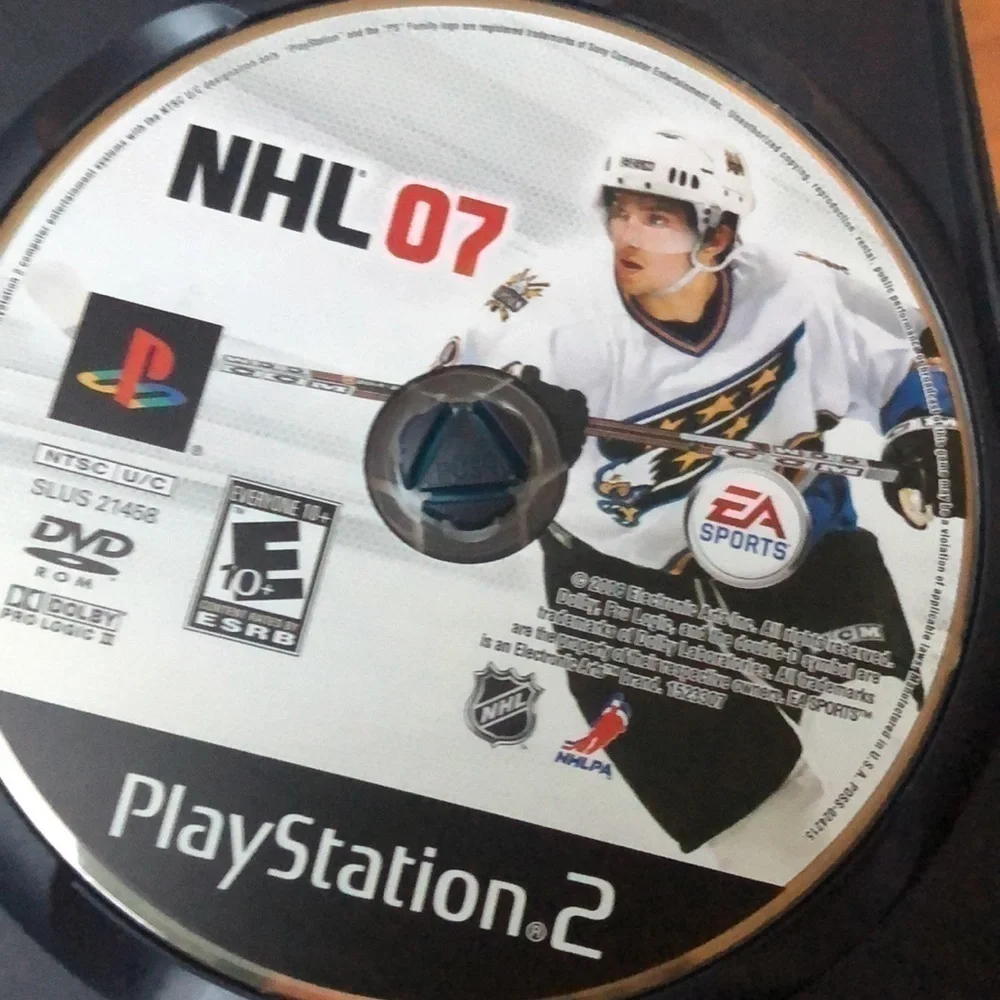 𝅺56. NHL 07 - PlayStation 2